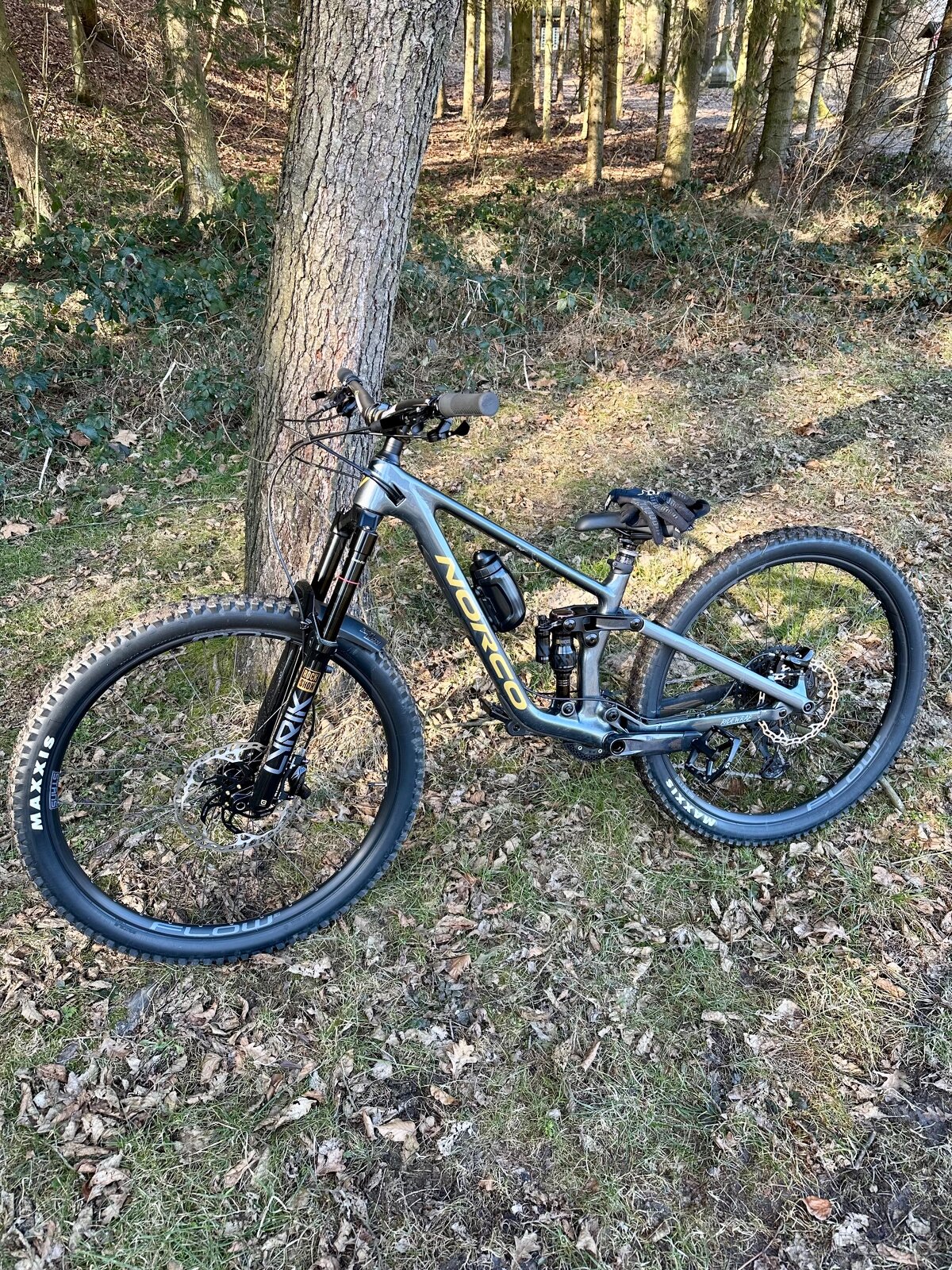 Norco Sight C2 / SRAM vel.S 29”
