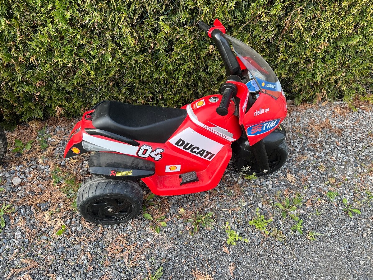 Motorka elektro peg-perego