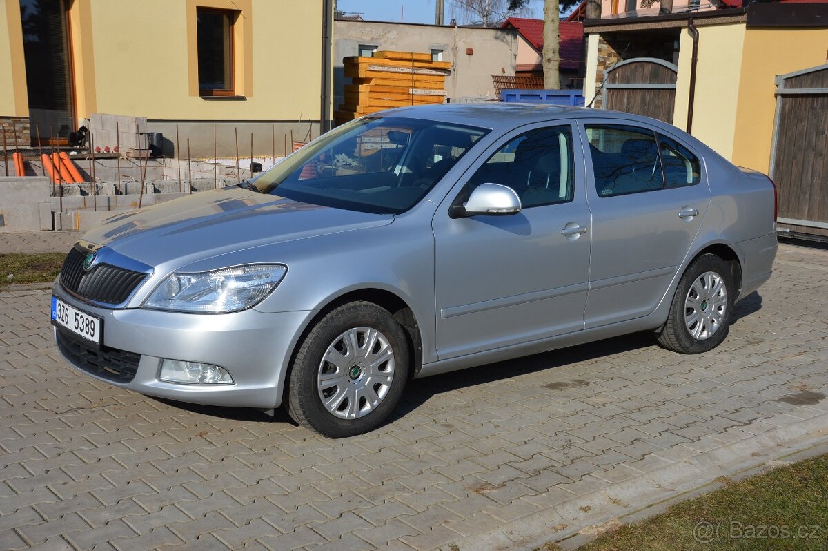 Škoda Octavia II krátká 1.8TSI 118kW 11/11 klima