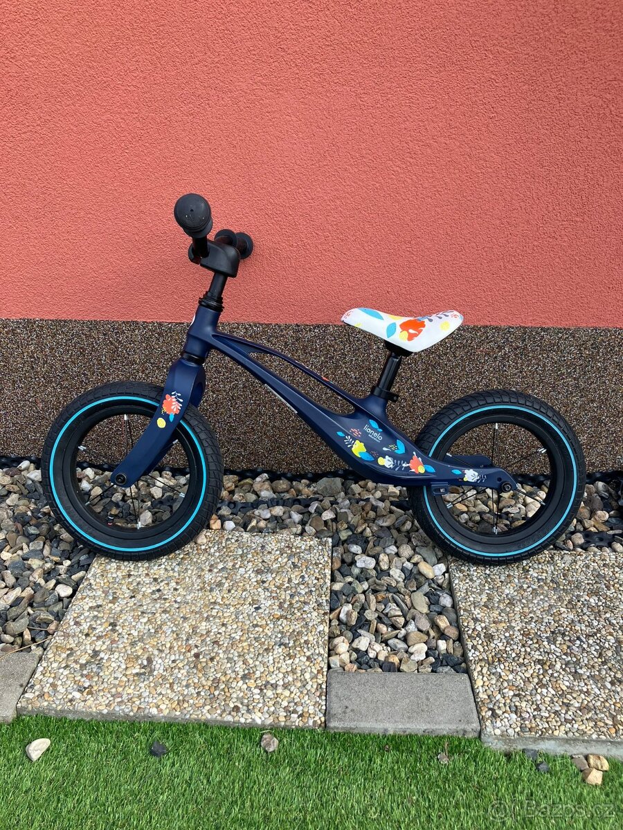 Lionelo Bart Air Blue Navy odrážedlo
