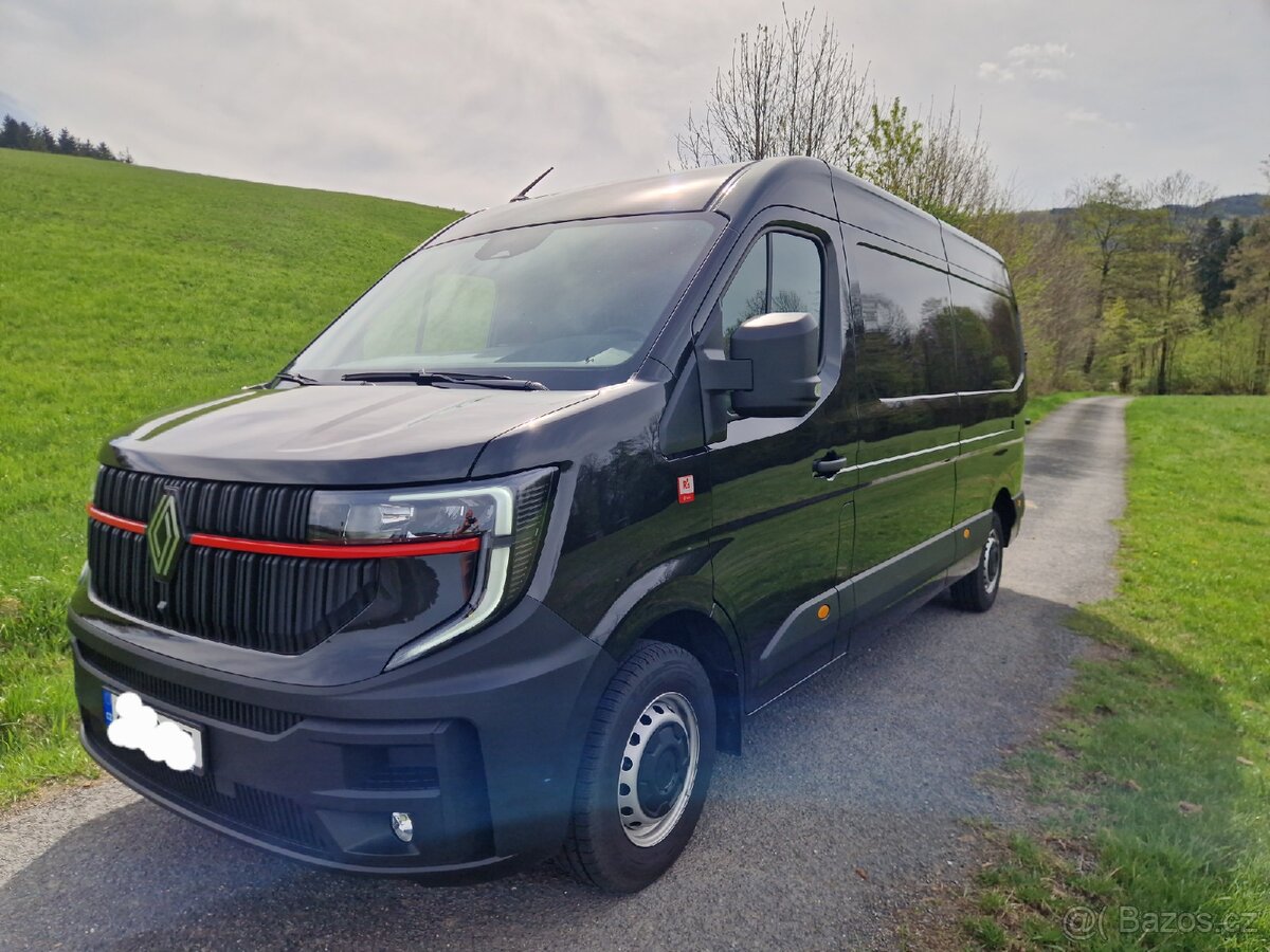RENAULT MASTER RED VAN L3H2, 2024, 170k, černá, odpočet DPH