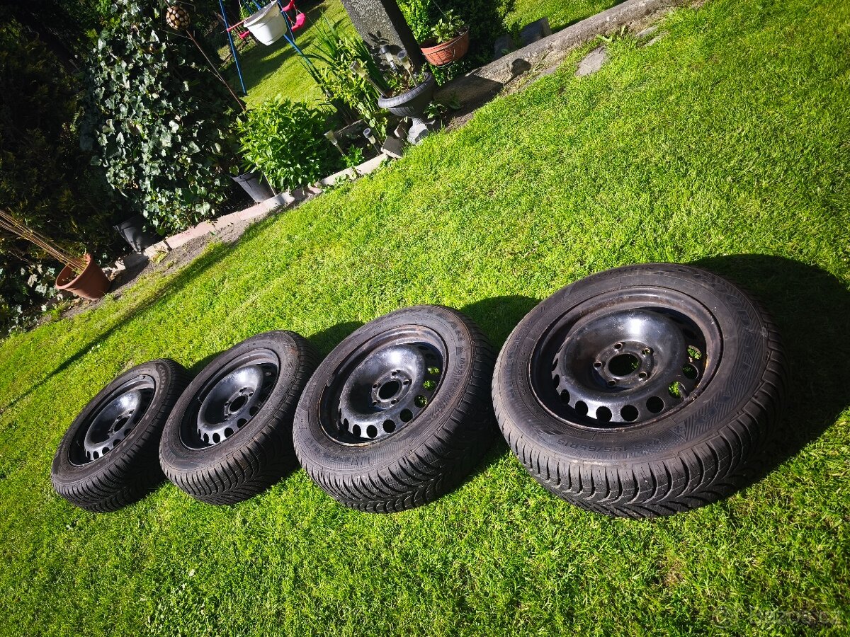 5x112 R15 s pneu jako nové 195/65 Goodyear ultra grip 7+