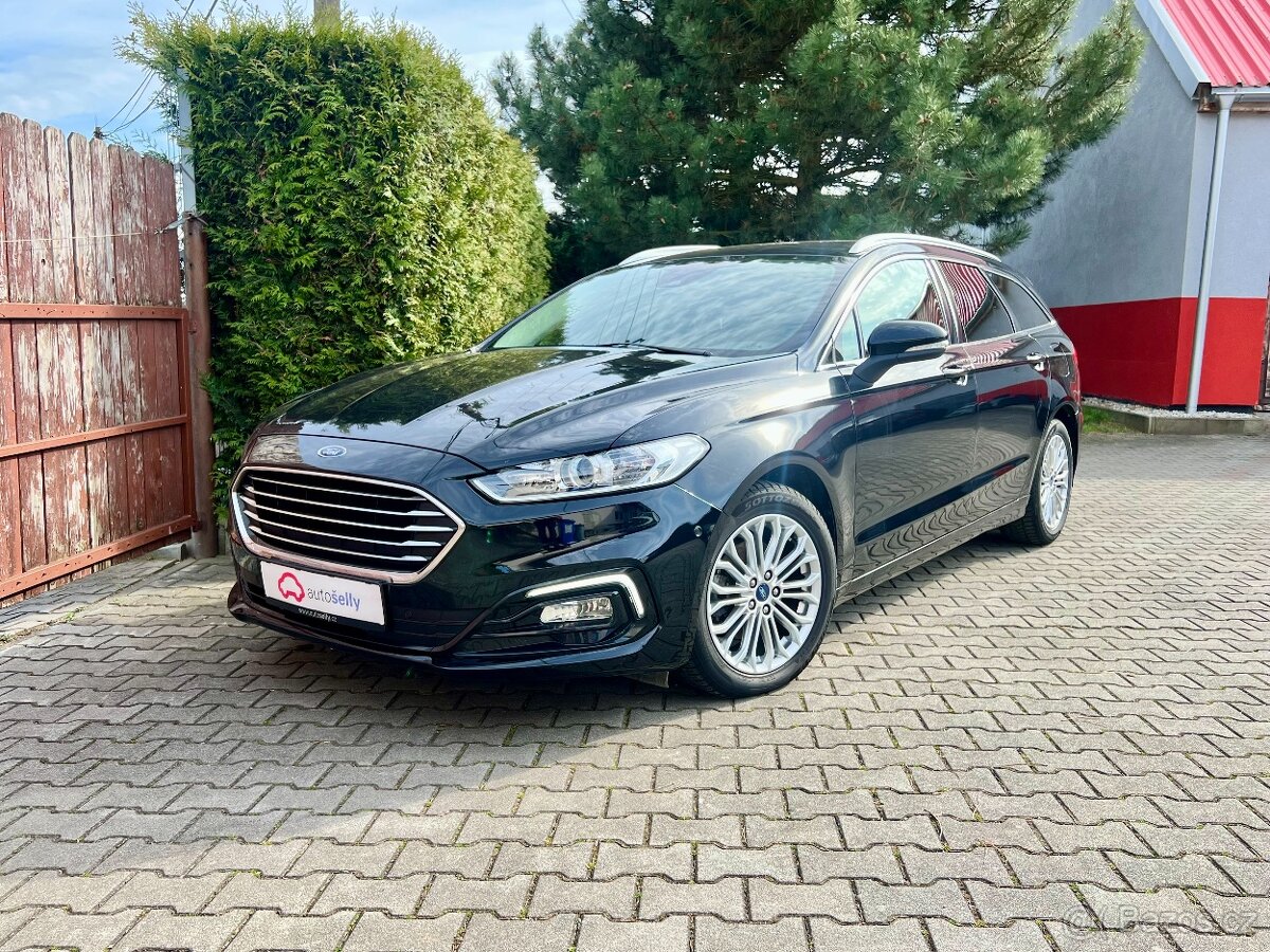 Ford Mondeo 2,0 EcoBlue/ VÝHŘEV / NAVI / AT8 /2021