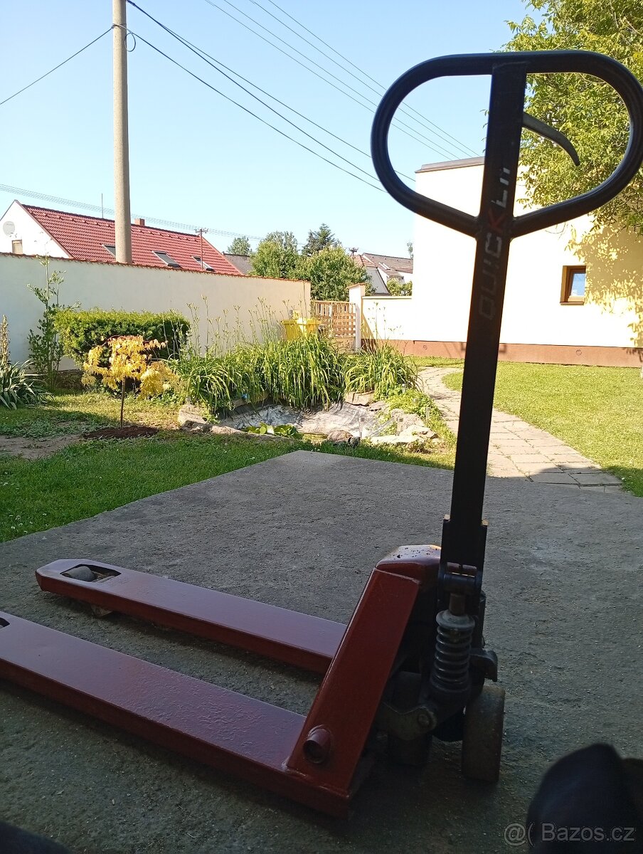Paleťák Quckline
