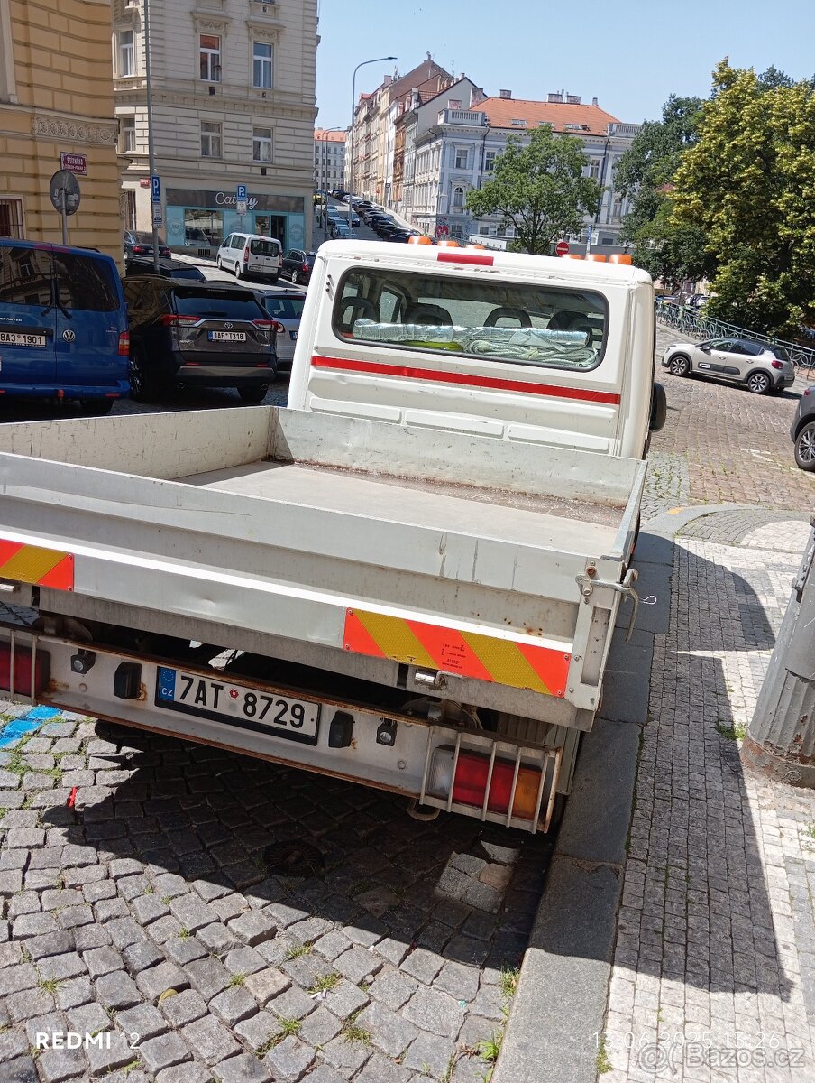 PRODÁM NAKLÁDNÍ AUTO