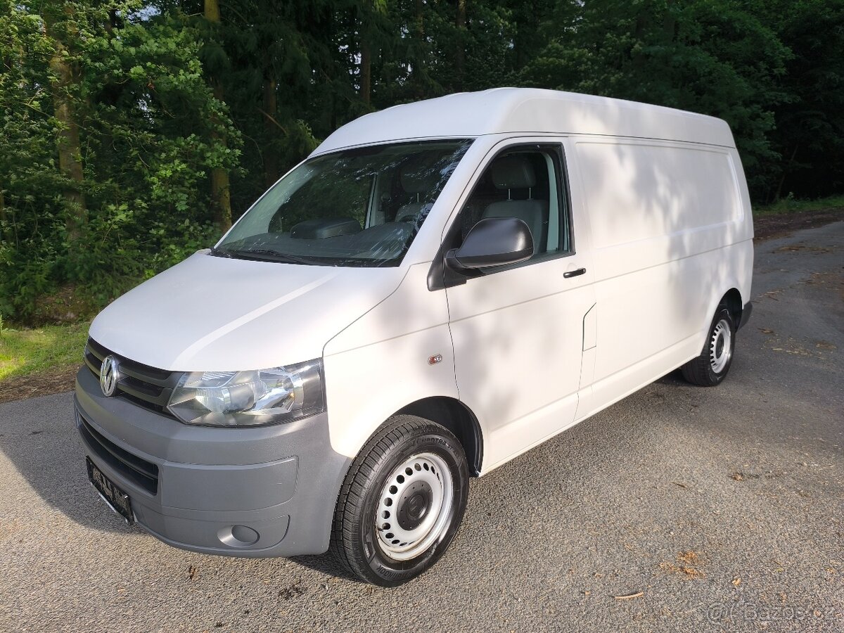 VW T5 2.0Tdi 🚗 L2H2 🚗 SERVIS a VÝBAVA