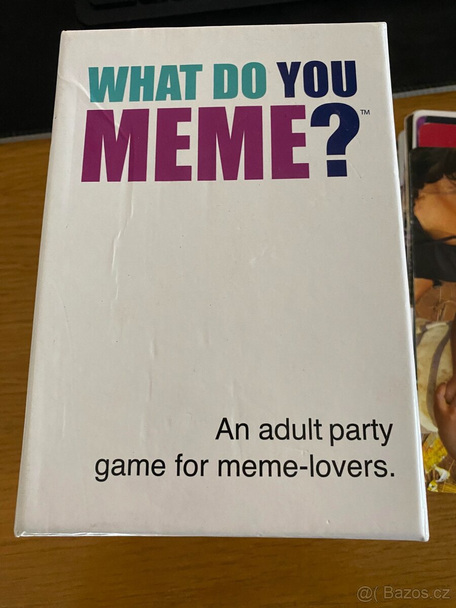desková/karetní hra What do you meme