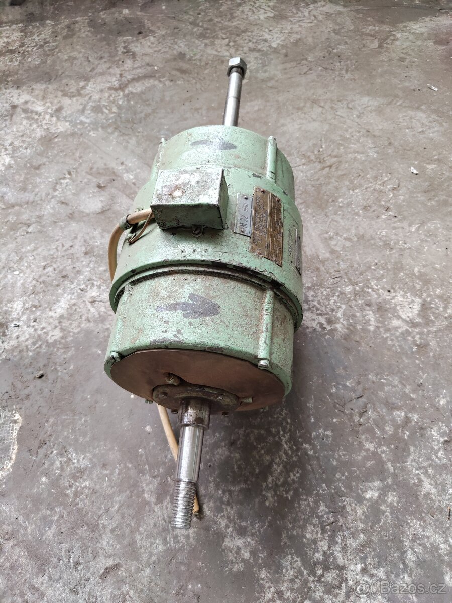 Starý el.motor Josef Sousedík Vsetín 0,74 kW