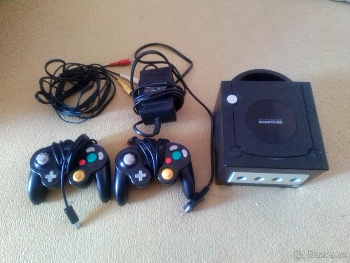 Retro herní konzole Nintendo Gamecube