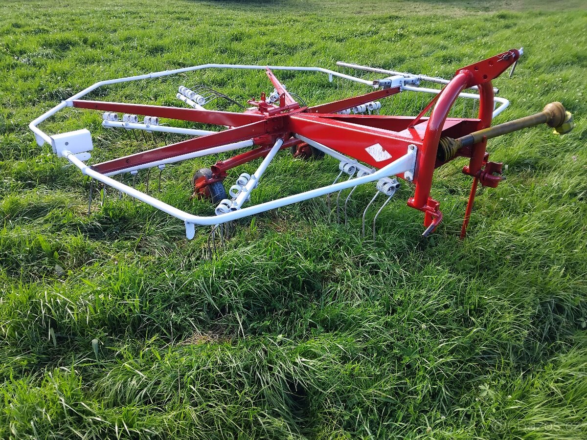 Prodám 1 rotorový shrnovač sena Kuhn GA 280 GU