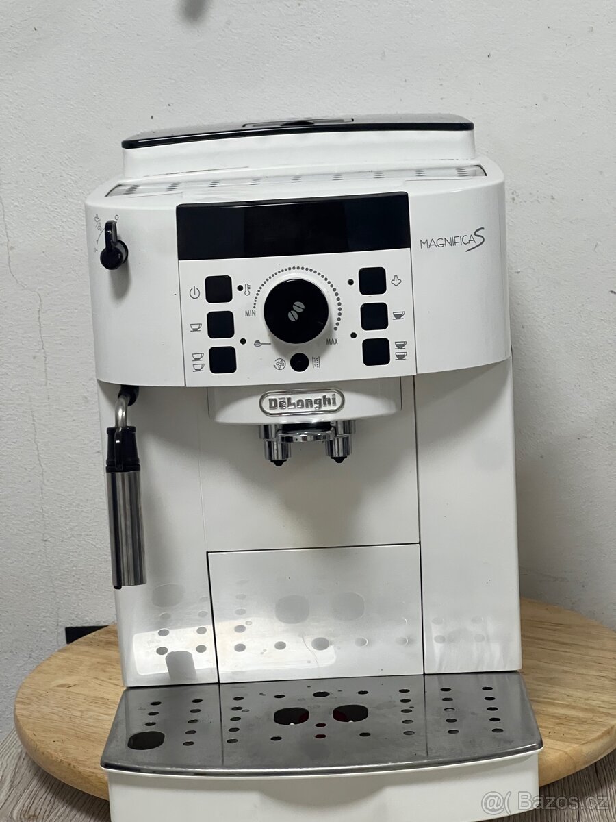 Delonghi Magnifica s