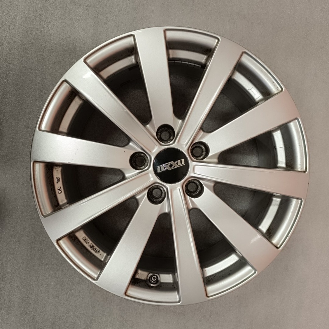 Alu kola OXXO 7Jx17'' , R17 , 5x112 , ET50