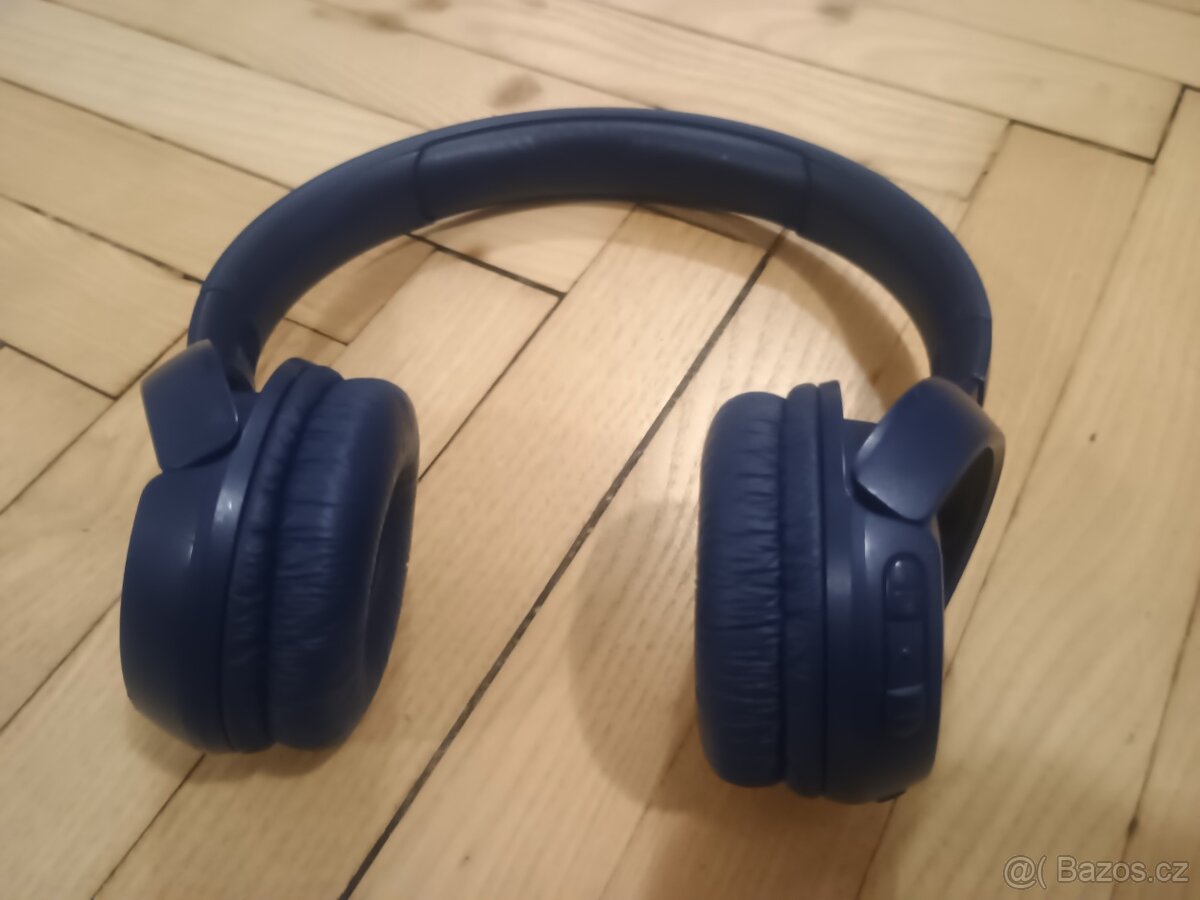JBL Tune 520 bt