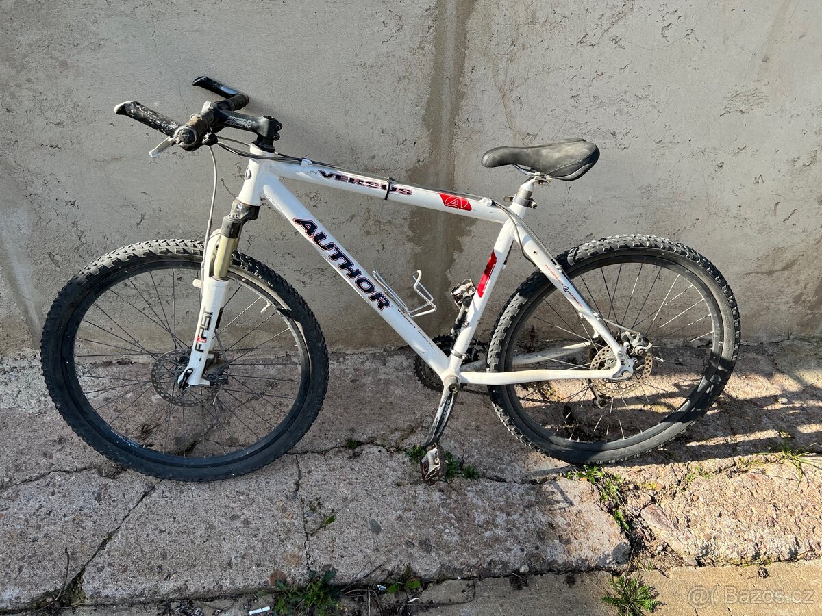 Horske kolo Author Versus 19”