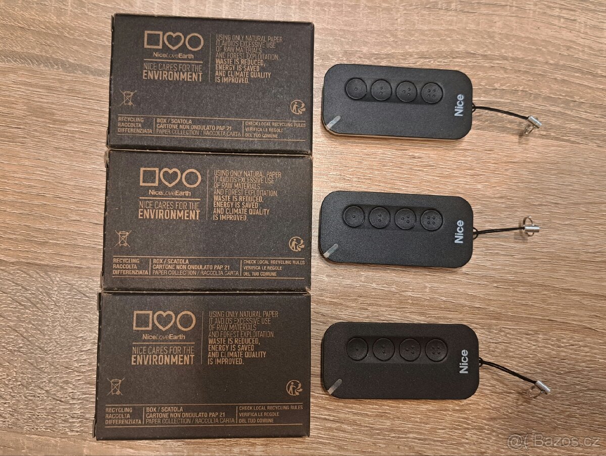 Dálkový ovladač pro vrata a brány NICE MYGO4