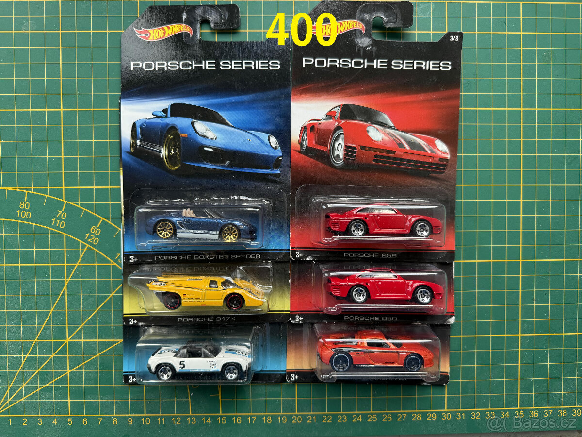 starší Hot Wheels Porsche series autíčka