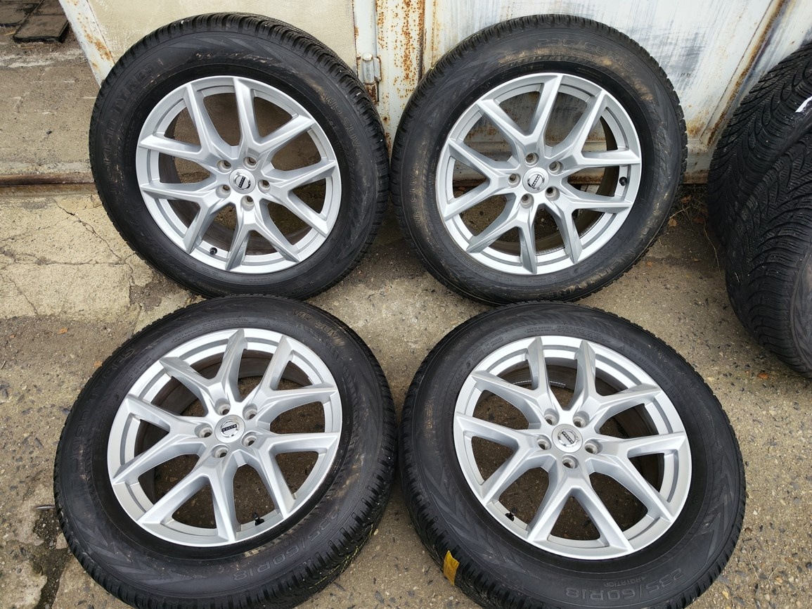 18"zimní alu 5x108 origo Volvo XC60 2.gen 235/60 Nokian