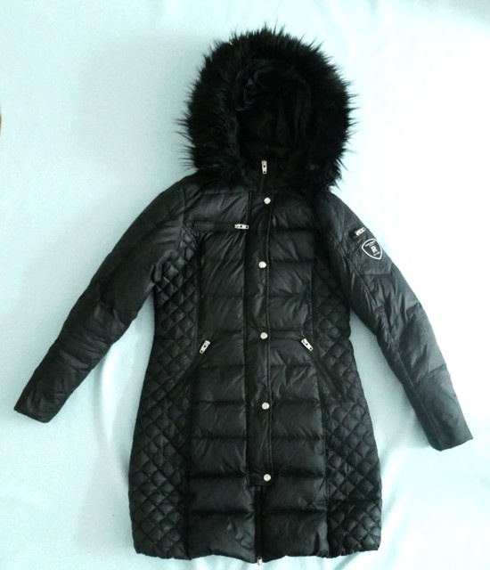 Péřová zimní černá prošívaná bunda, vel. 38, zn. Rockandblue