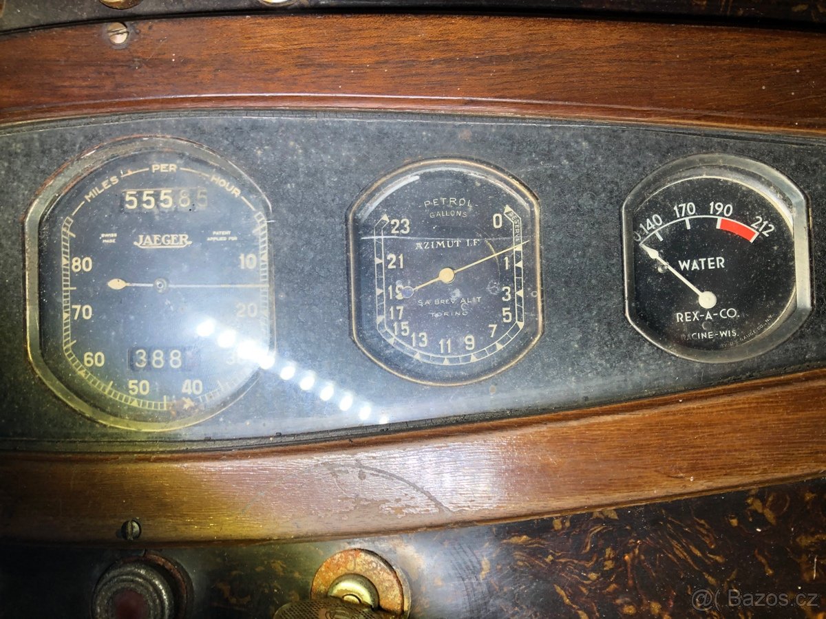 Jaeger -AZIMUT -teplota vody,budík KOUPÍM.