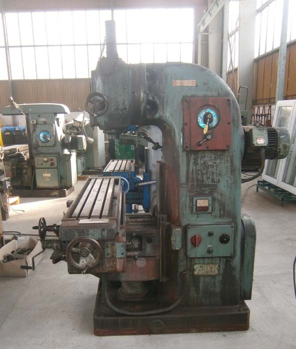 Frézka svislá FA 3V