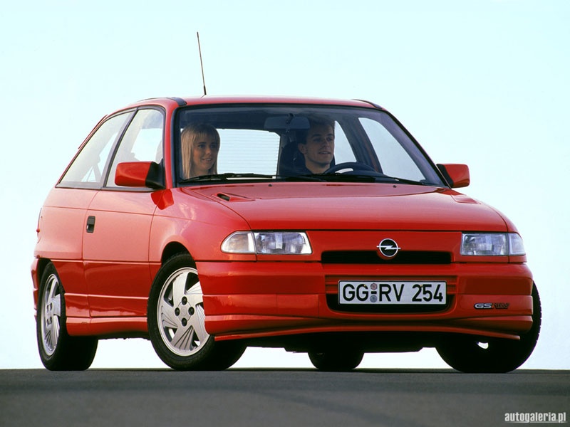 _KOUPIM_OPEL_ASTRA_GSI_