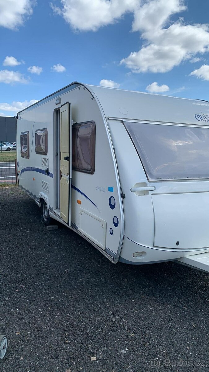 Prodám obytný karavan Chateau 531