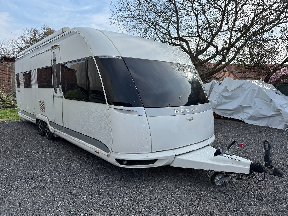 prodám karavan Hobby WFU 660 PREMIUM