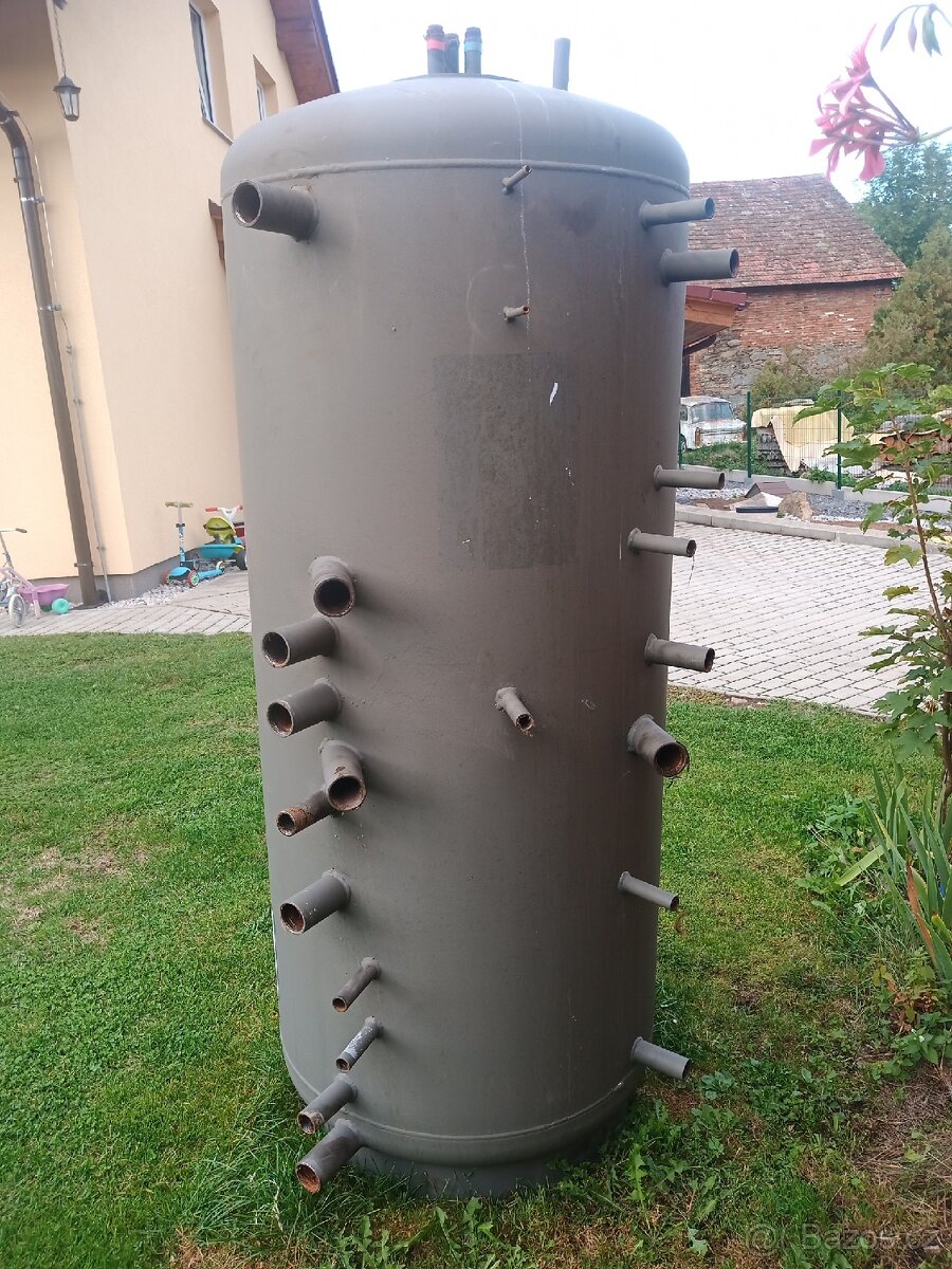 Akumulační nádrž Regulus 750L