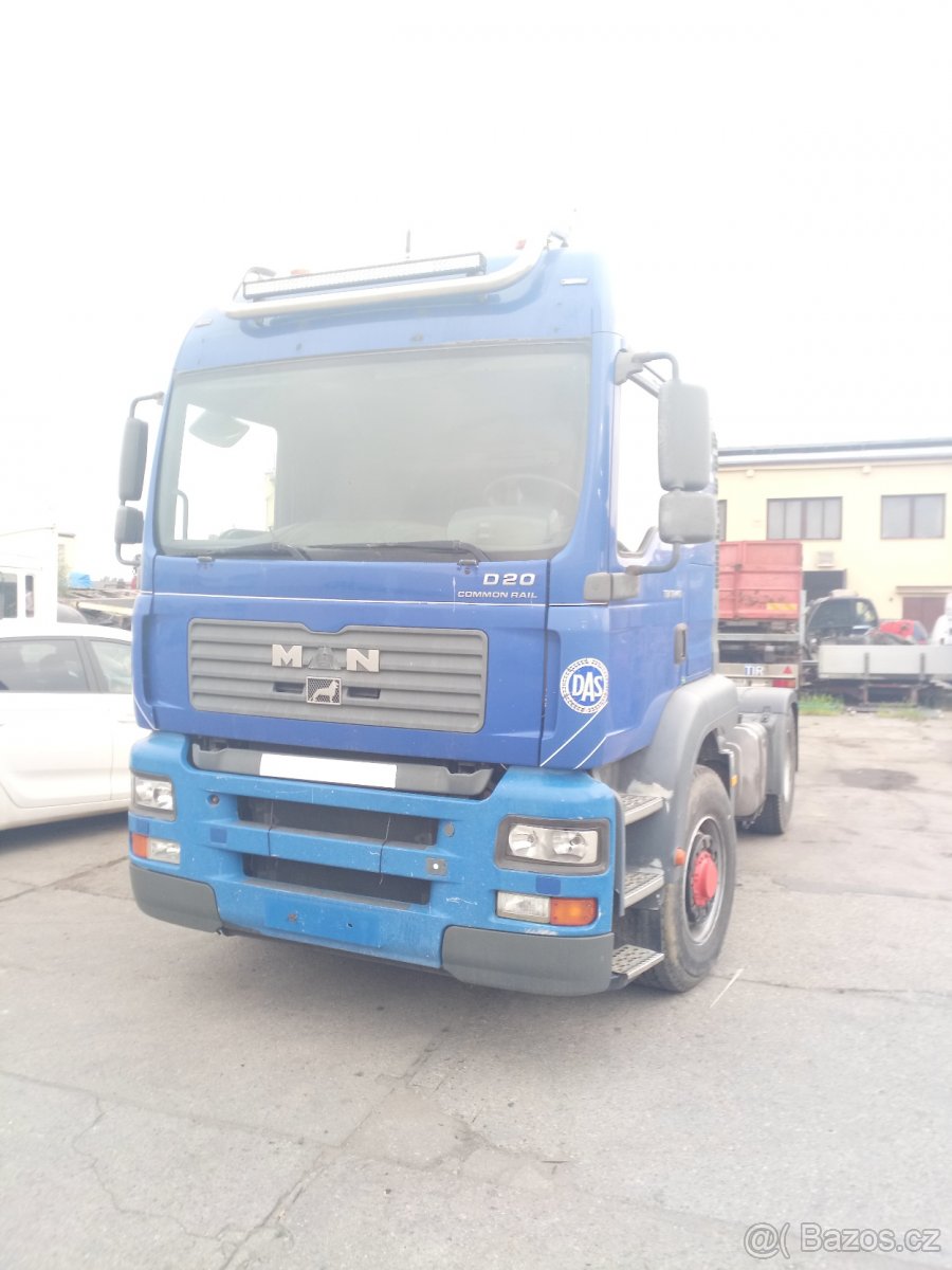 Prodám nově přetypovány MAN TGA 440 4x4 na traktor,na.v.2005