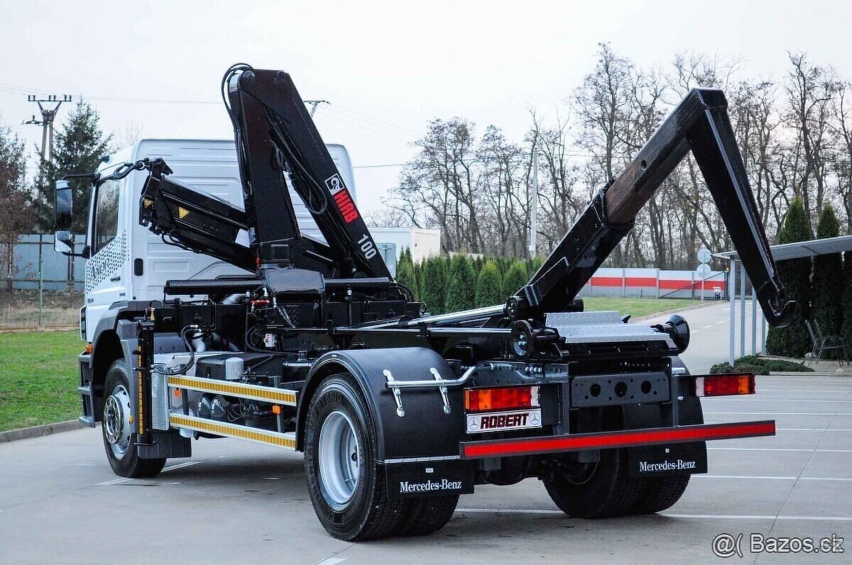MERCEDES AXOR 18T HÁKOVÝ NOSIČ KONTEJNERŮ HYDRAULICKÁ RUKA
