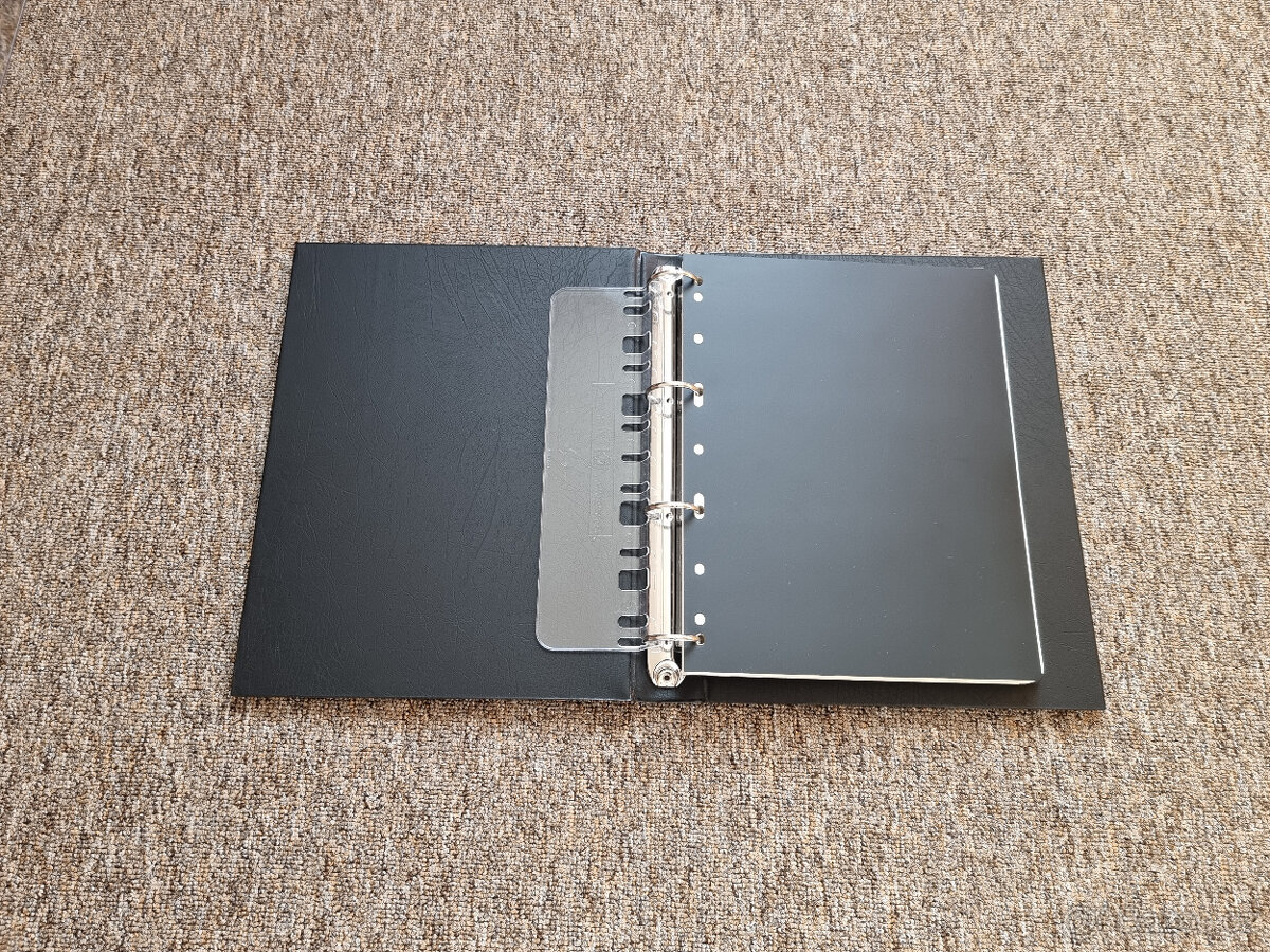 Albové desky LEUCHTTURM VARIO F + zasklené listy POFIS 67 ks