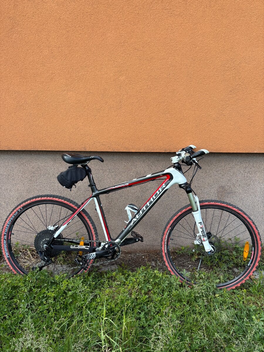 Author modus Carbon 26