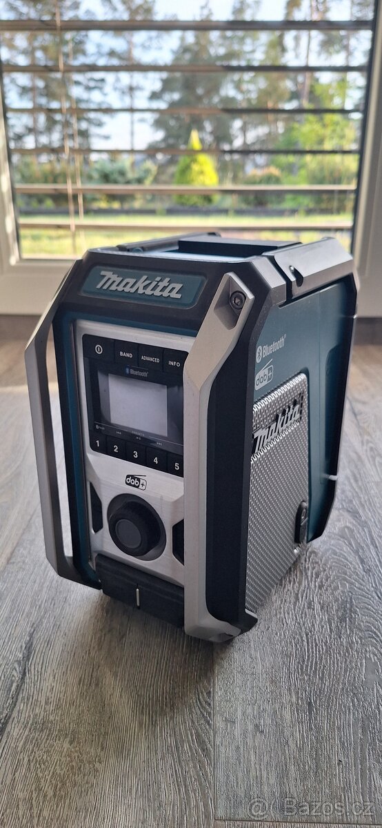 Makita DMR115 rádio