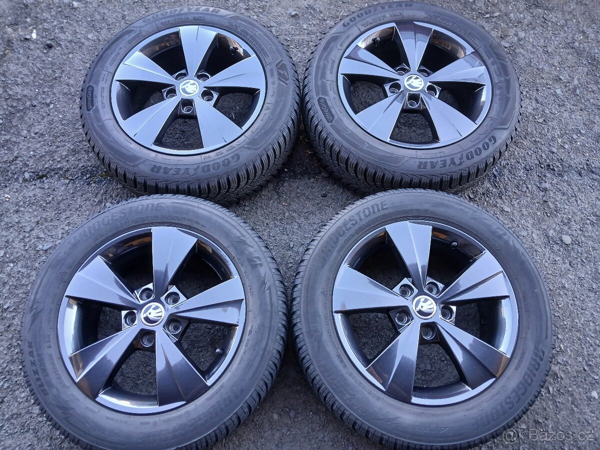 Prodám sadu orig ALU kol Škoda 205/60R16 zimní