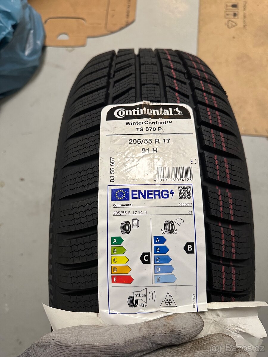 Zimní pneu Continental WinterContact 205/55/R17