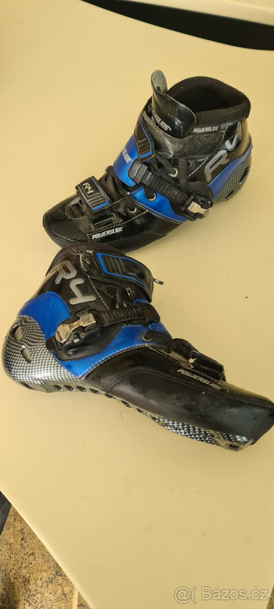 Juniorské závodní botičky Powerslide R4