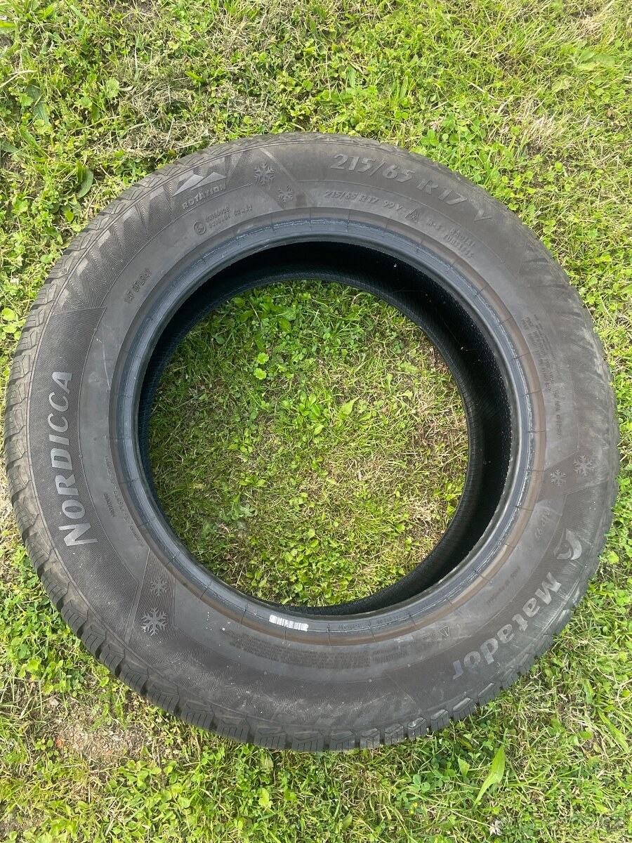 MATADOR zimní pneu 215/65 R17 V 4ks