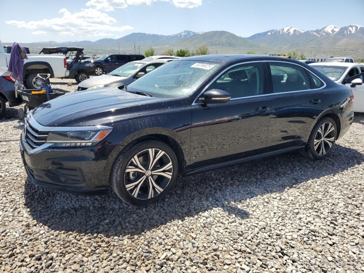 2022 Volkswagen Passat SE 2.0L FWD