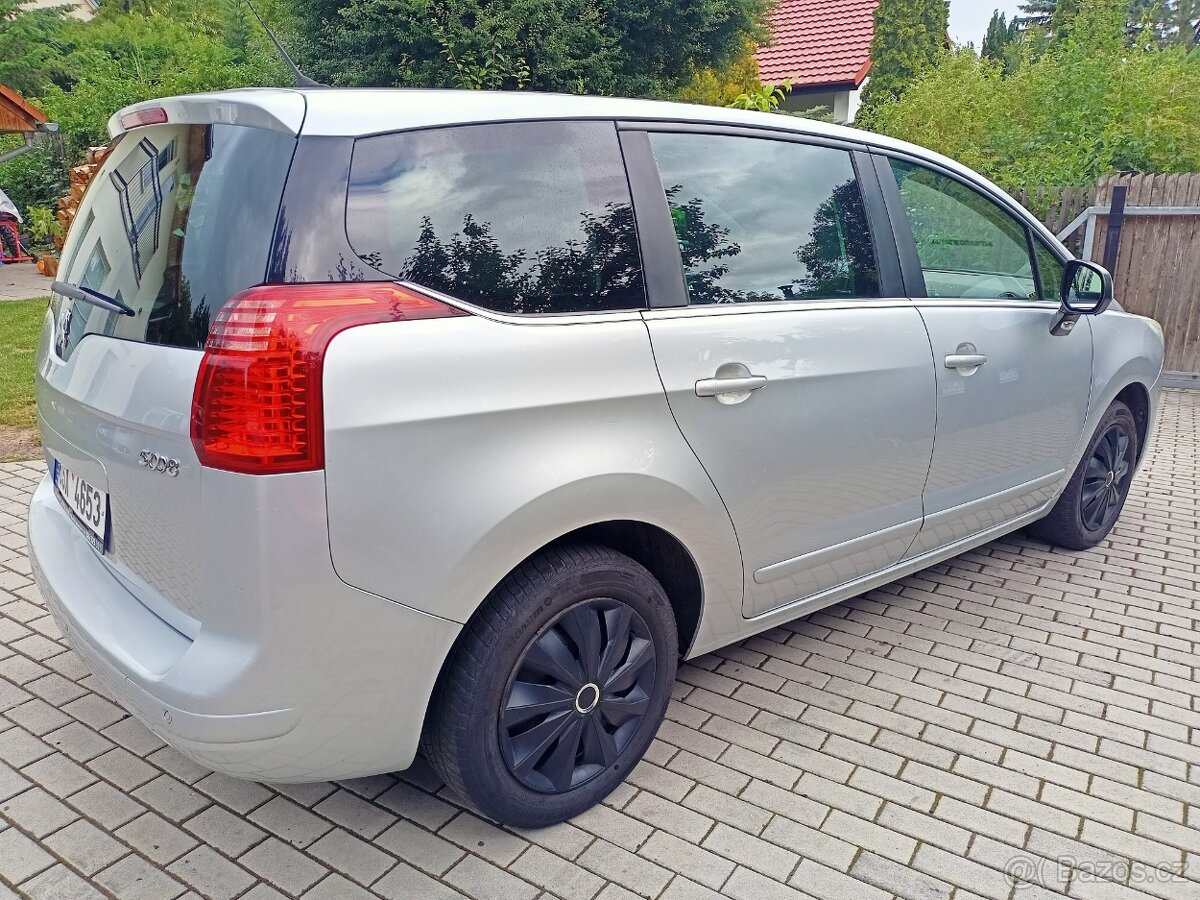 Peugeot 5008 1.6 THP 115kw r.v: 9/2010 172.000km