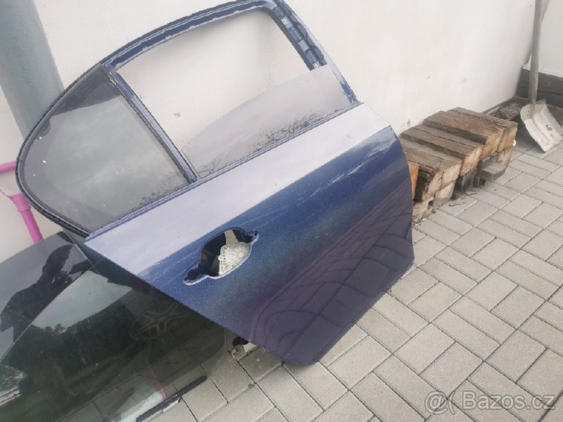 PZ dveře BMW e60 sedan právé zadní