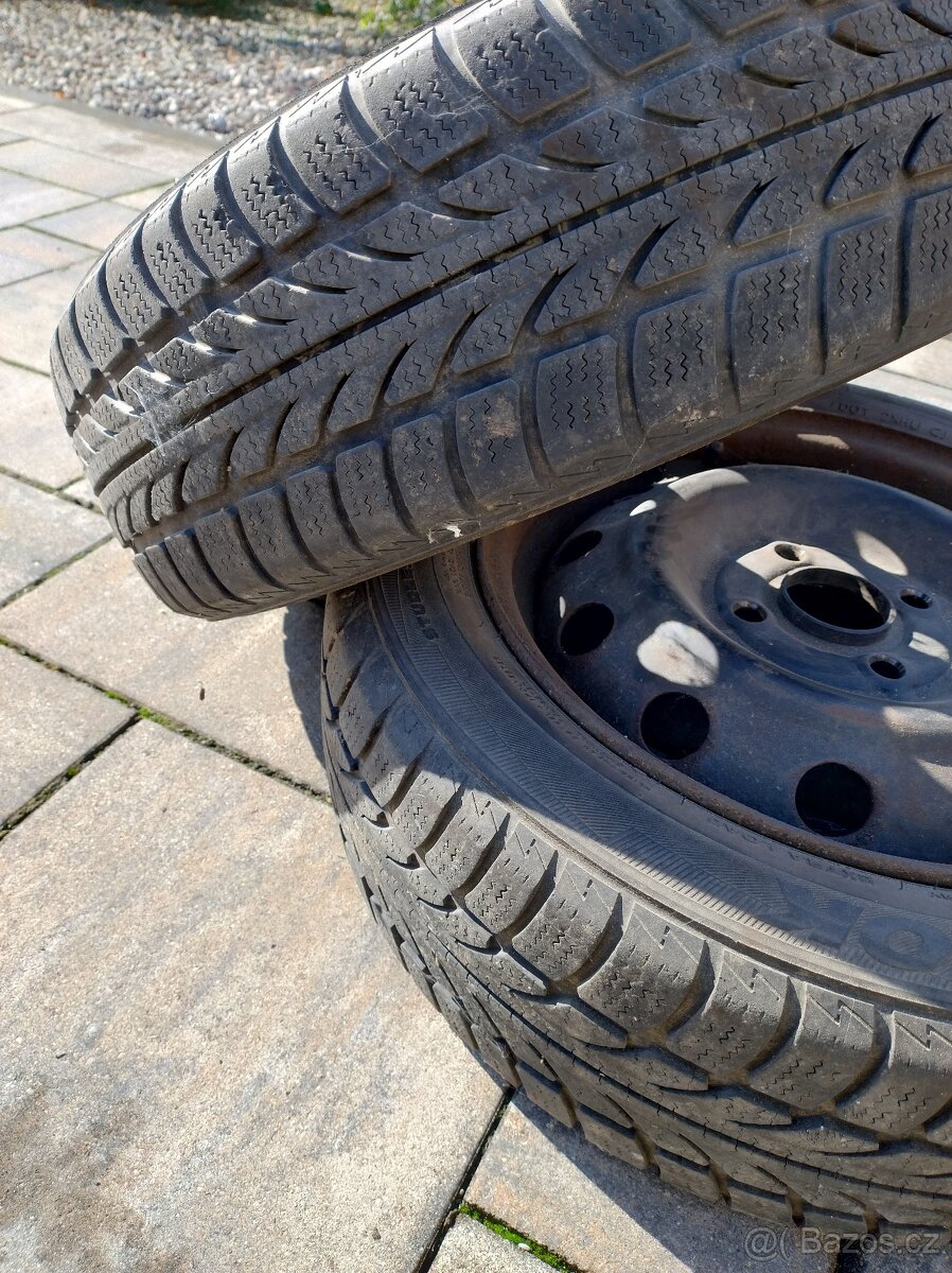 Plechové disky s pneu 165/60R14