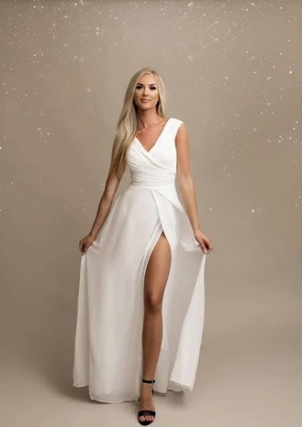 Bílé šaty na věneček / svatební šaty  vel. 38/M