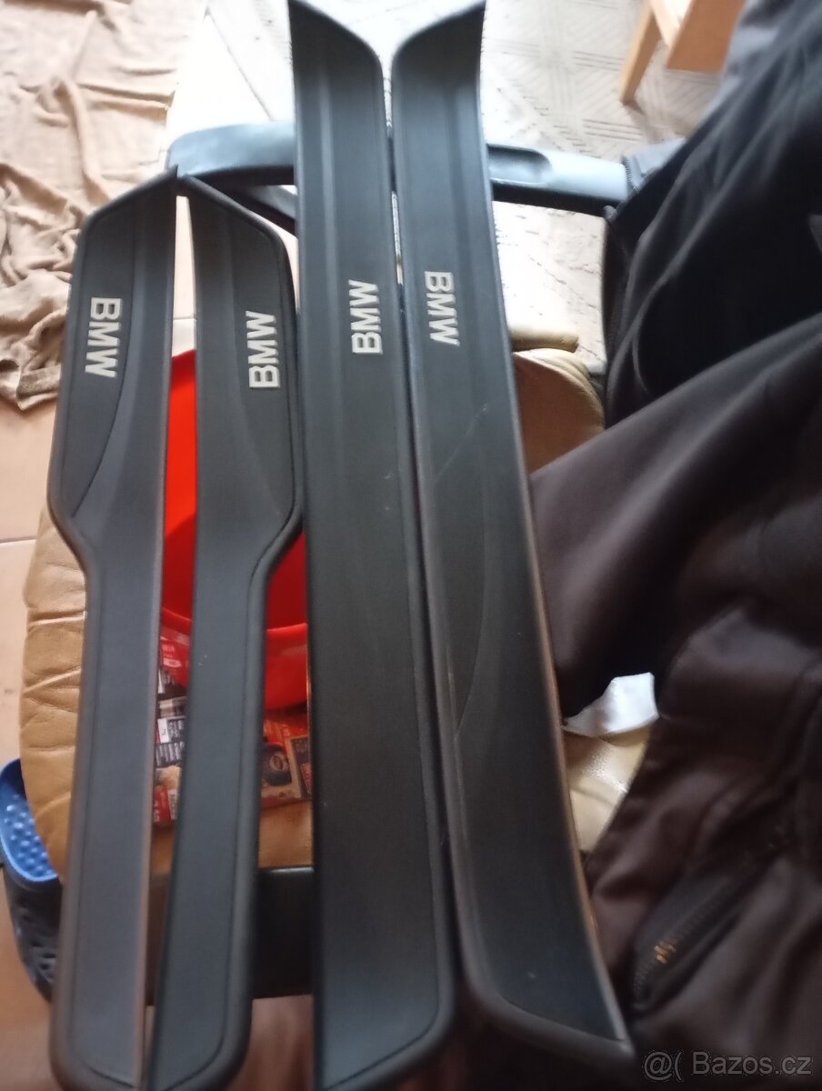 Bmw E91 okrasné lišty bmw