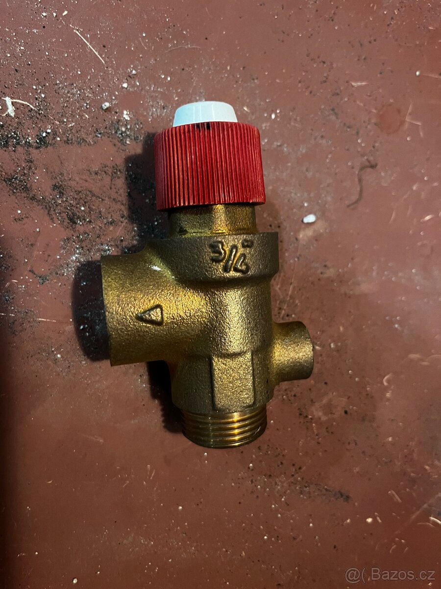 Pojistný ventil Buderus U012/U014