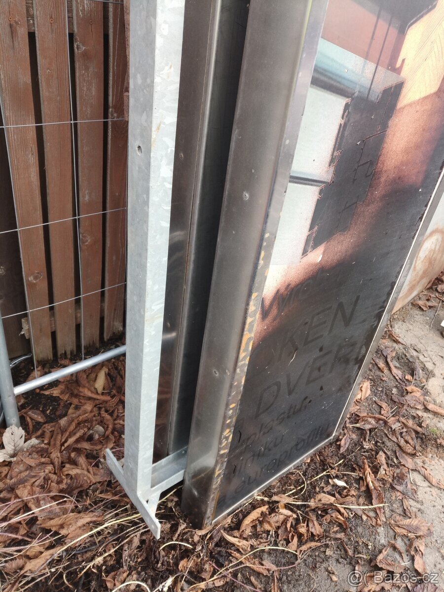 Reklama, reklamní poutač