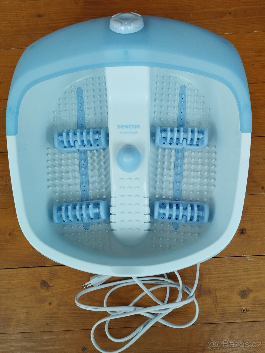 Masážní přístroj