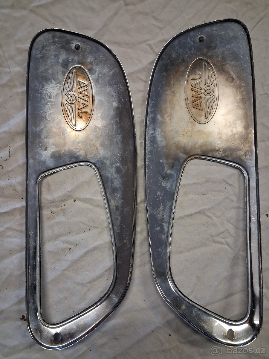 Kryty nádrže jawa kývačka