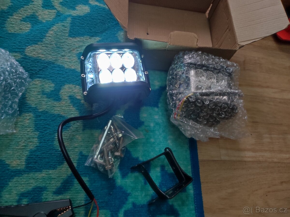 Led přídavné světla s možností blikání