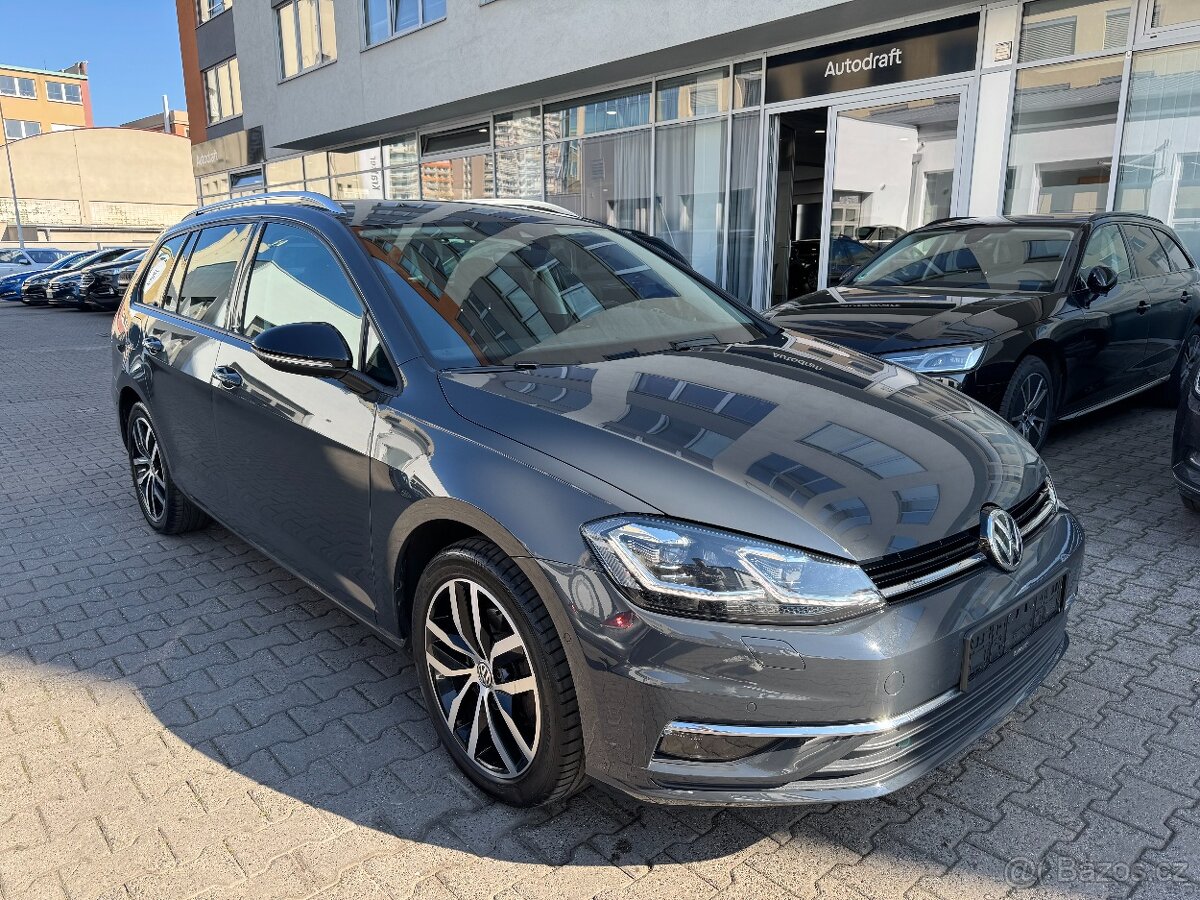 VW Golf 7 2.0 TDI 110kW DSG Tažné ACC Navigace Park. senz.