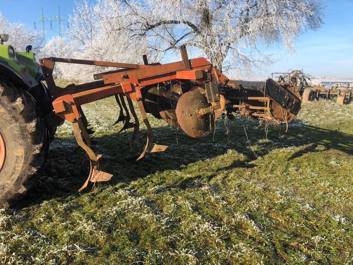 Radličkový kypřič (podmítač)